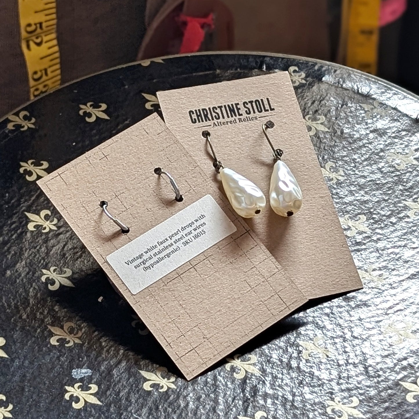 White Vintage Pearl Drop Earrings