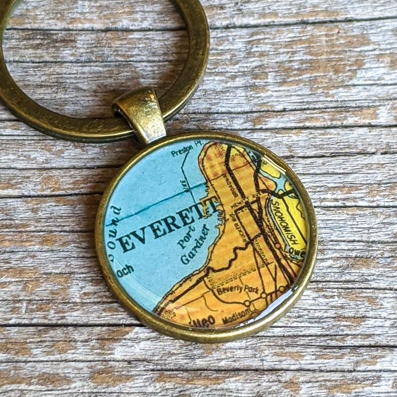 Everett Keychain - Vintage Map