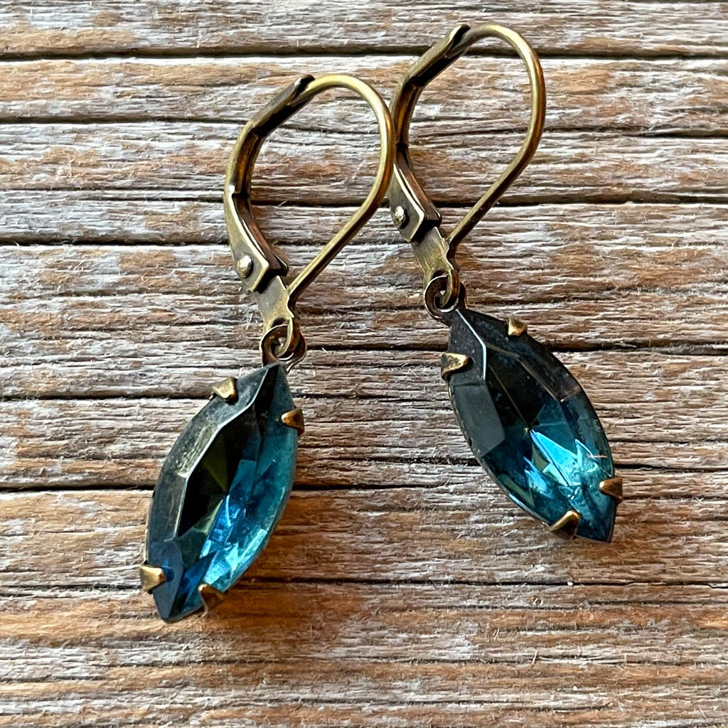 Montana Sapphire Blue Vintage Rhinestone Earrings