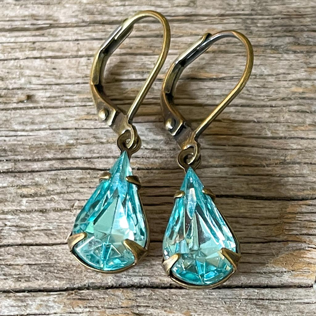 Aquamarine Blue Vintage Rhinestone Earrings