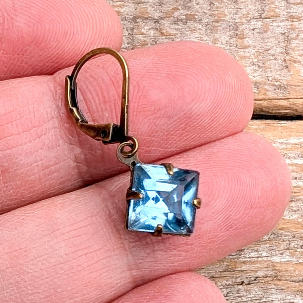 Light Sapphire Vintage Rhinestone Earrings *SALE*