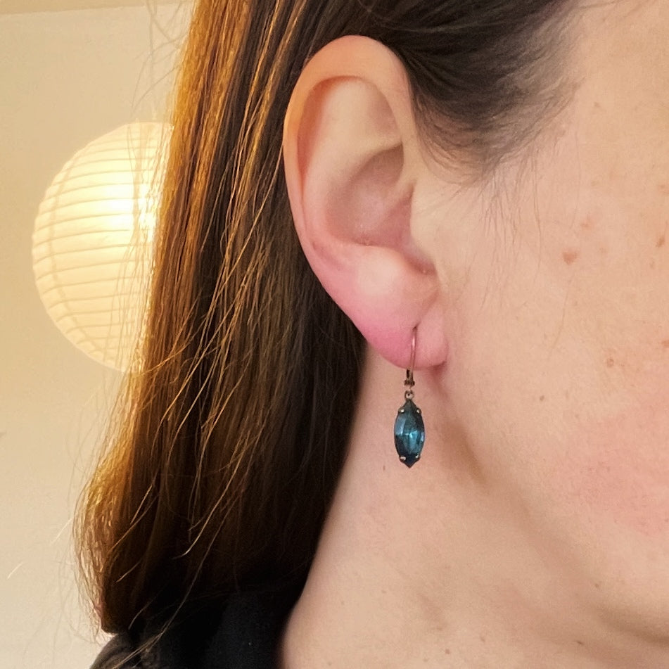 Montana Sapphire Blue Vintage Rhinestone Earrings