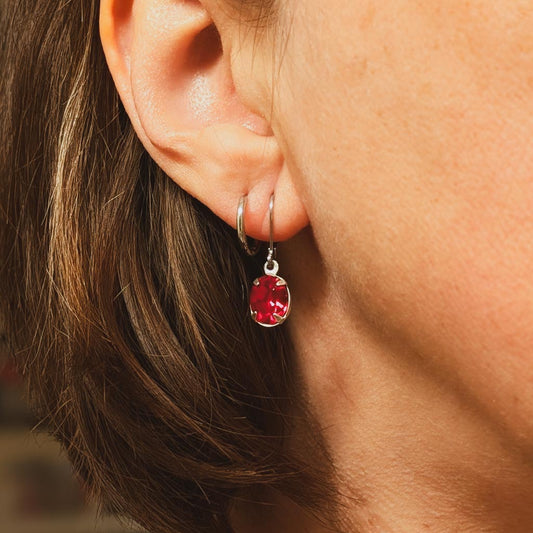 Light Siam Red Vintage Rhinestone Earrings