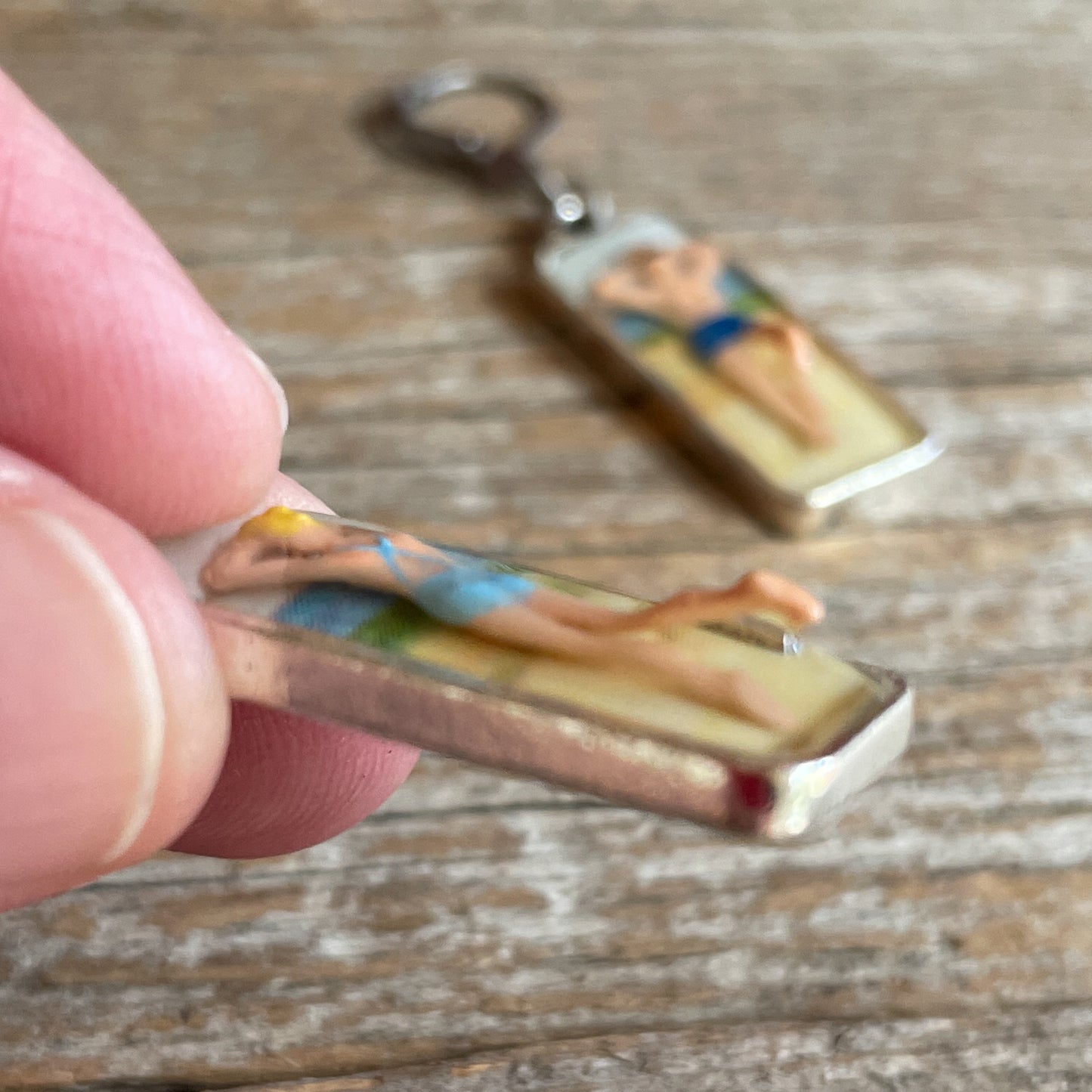 Life's a Beach Earrings - Seaside Sunworshippers
