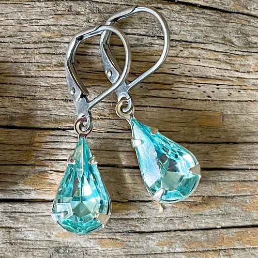 Aquamarine Blue Vintage Rhinestone Earrings