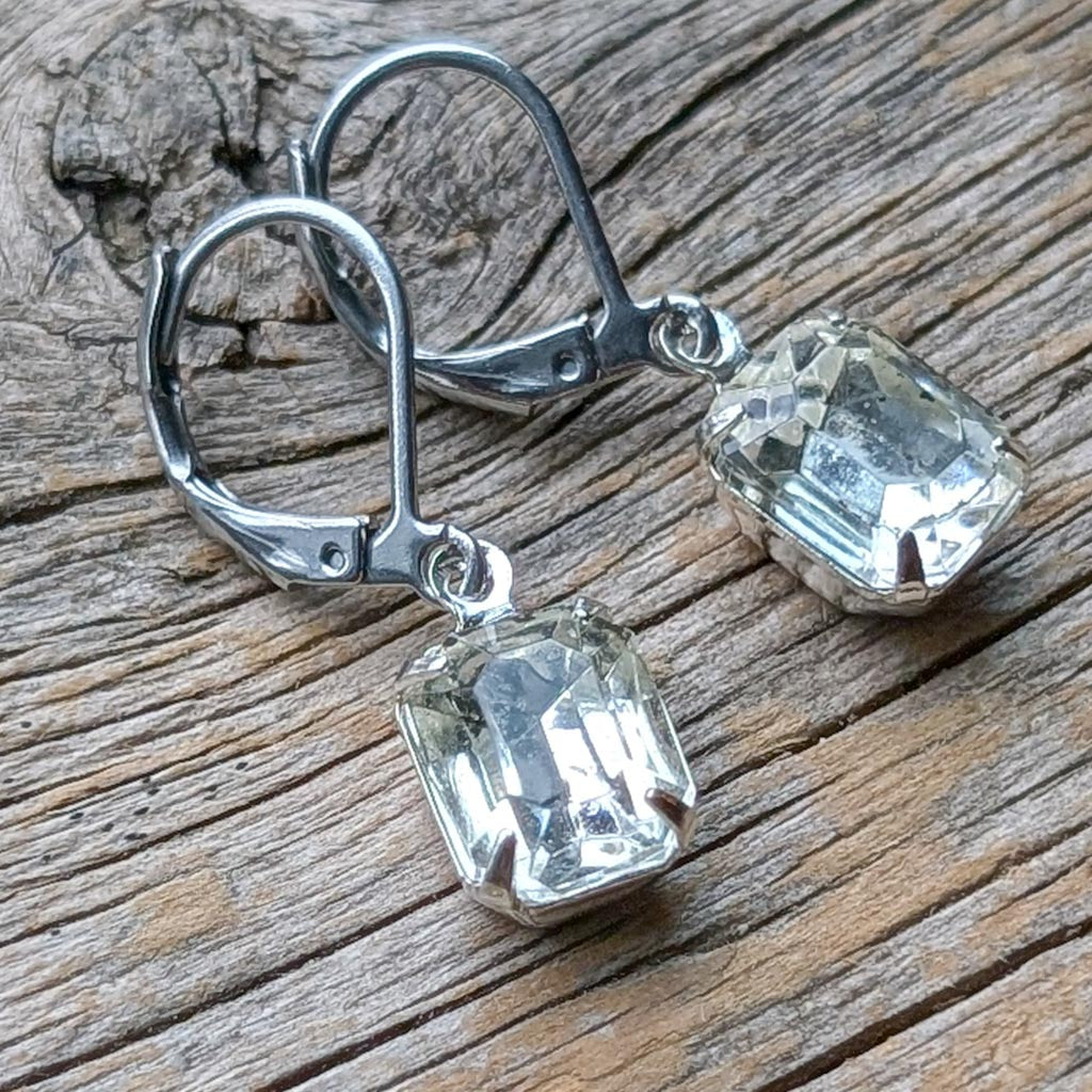 Crystal Clear Vintage Rhinestone Earrings