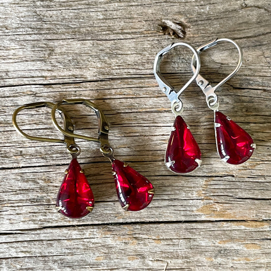 Dark Ruby Red Vintage Rhinestone Earrings