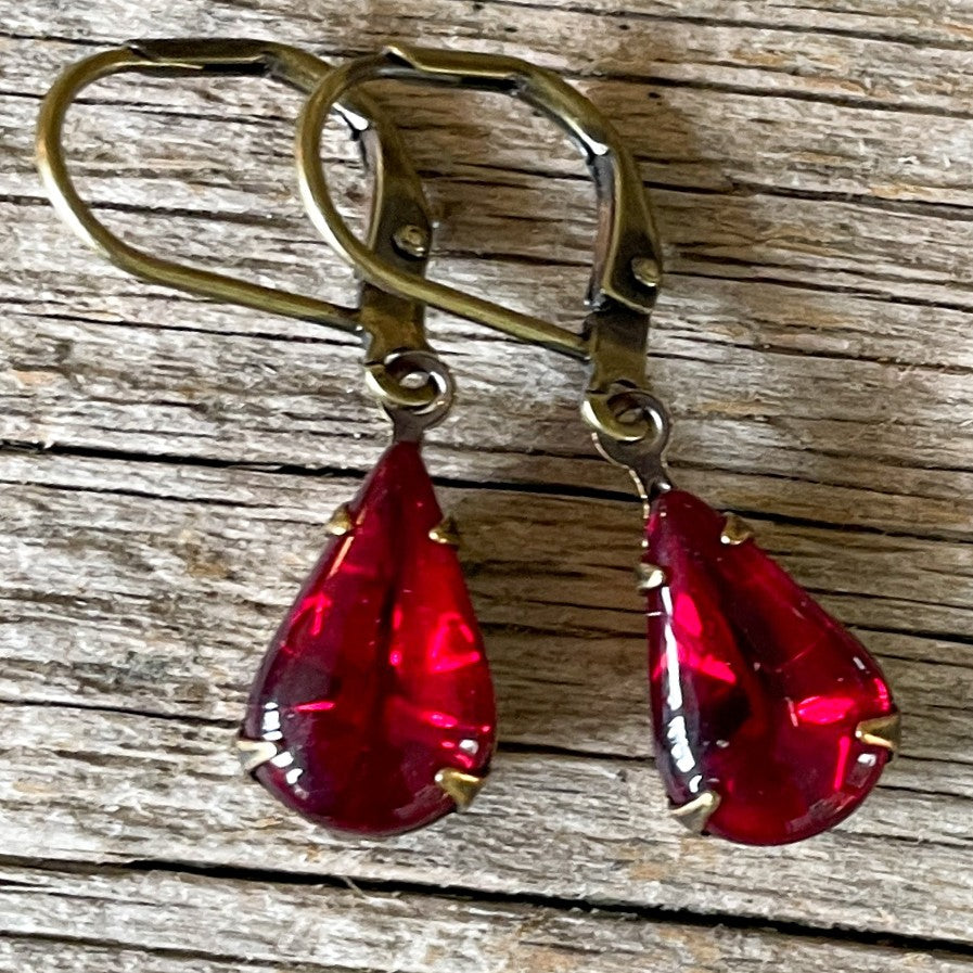 Dark Ruby Red Vintage Rhinestone Earrings