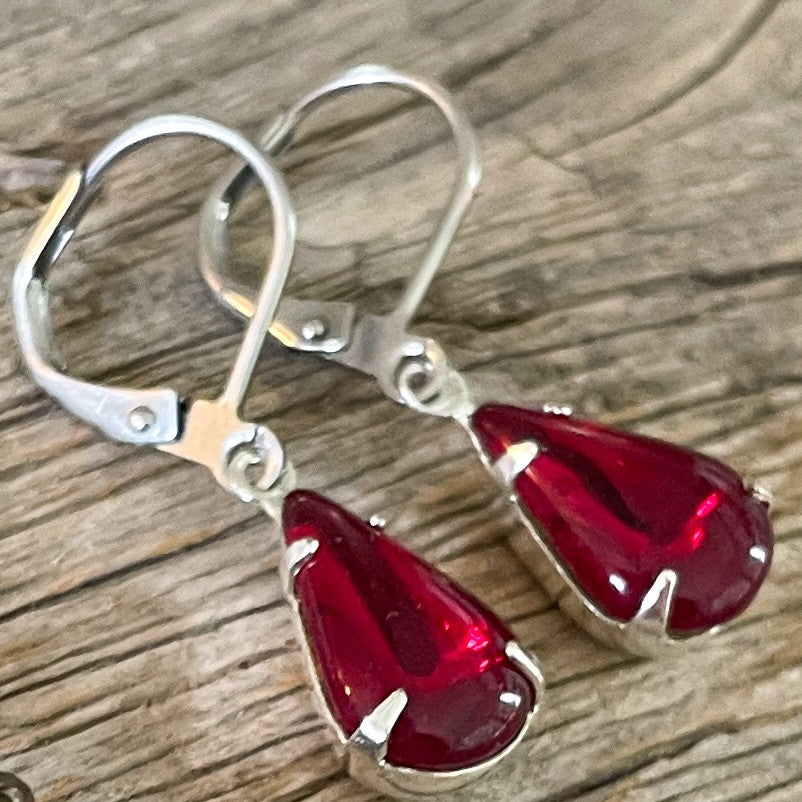 Dark Ruby Red Vintage Rhinestone Earrings