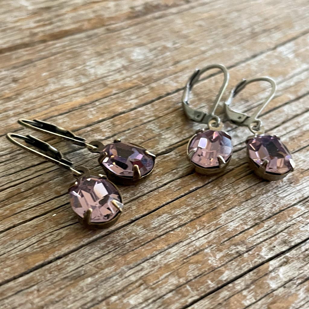 Light Amethyst Swarovski Vintage Rhinestone Earrings