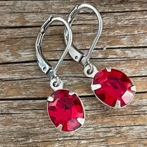 Light Siam Red Vintage Rhinestone Earrings