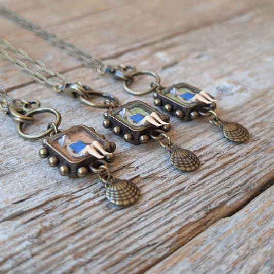 Life's a Beach Necklace - Betty at the Beach