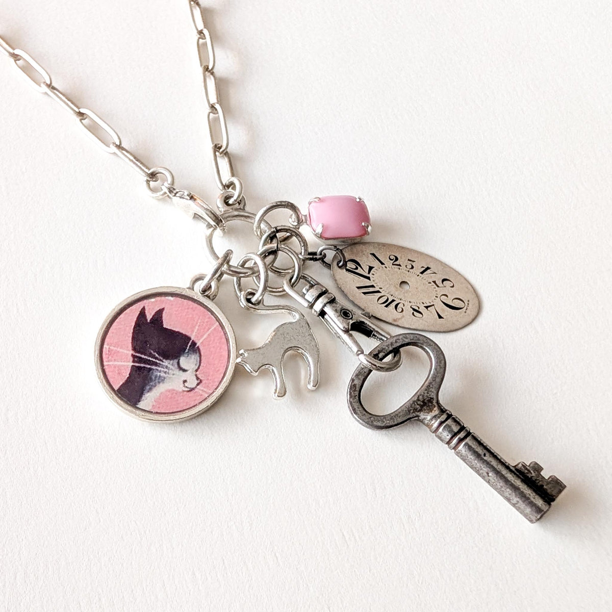 Sassy Cat Necklace - Cat Treasures