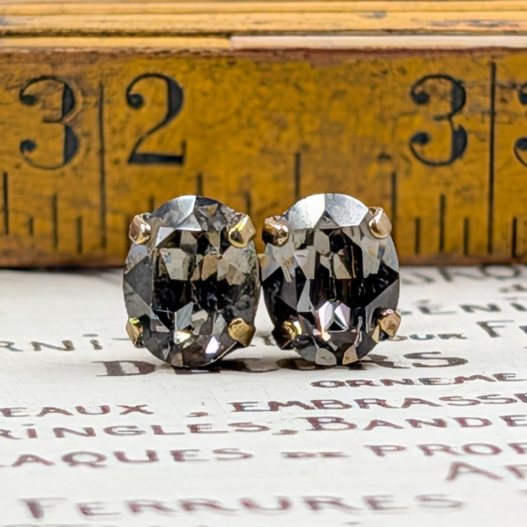 Vintage Rhinestone Post Earrings - Black Diamond