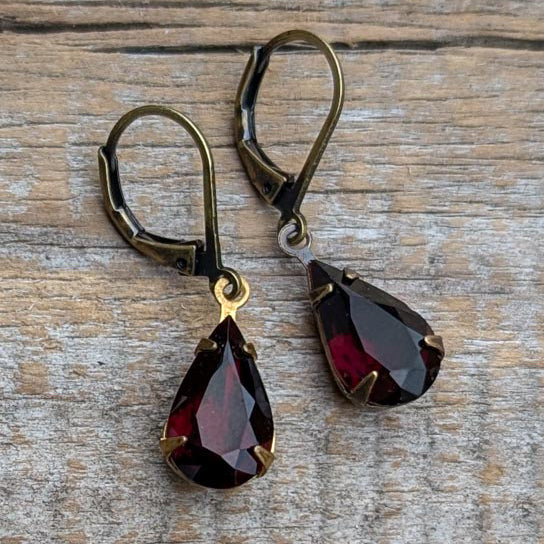 Garnet Red Vintage Teardrop Rhinestone Earrings