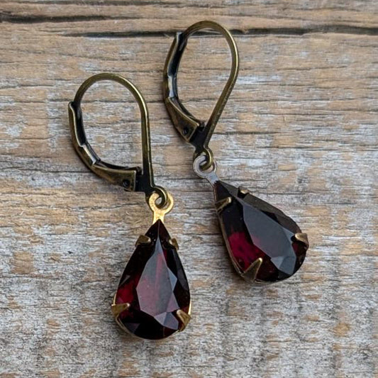 Garnet Red Vintage Teardrop Rhinestone Earrings