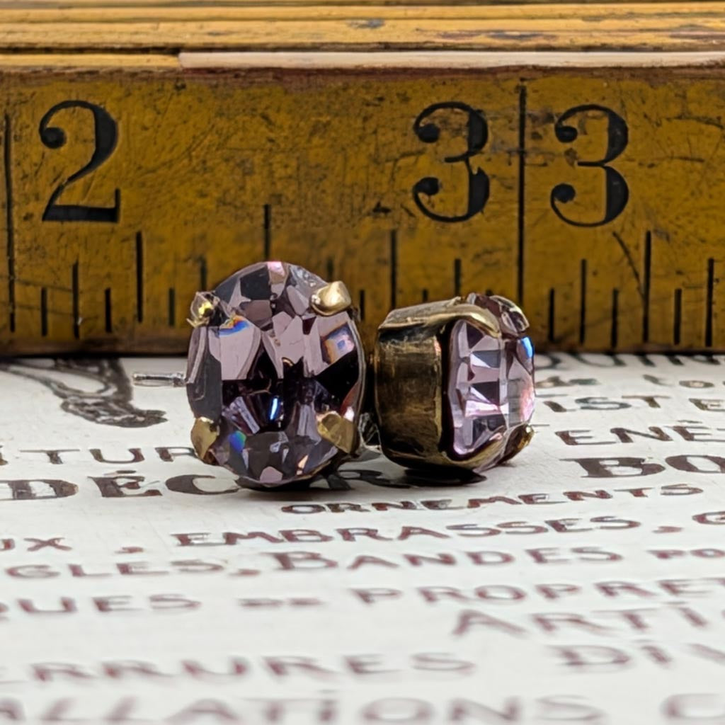 Vintage Rhinestone Post Earrings - Light Amethyst