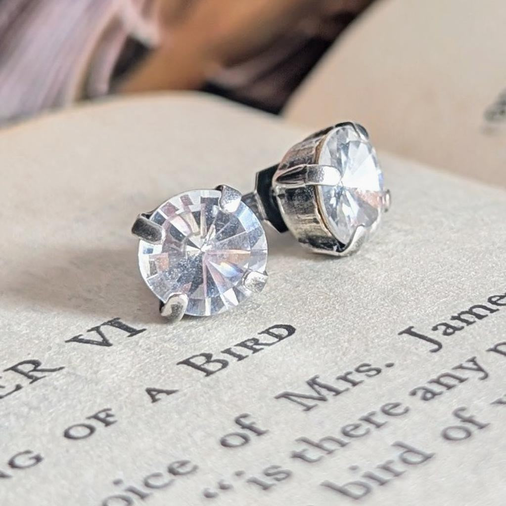 Clear Rivoli Vintage Rhinestone Post Earrings