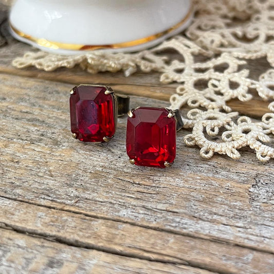Vintage Glass Post Earrings - Ruby Red
