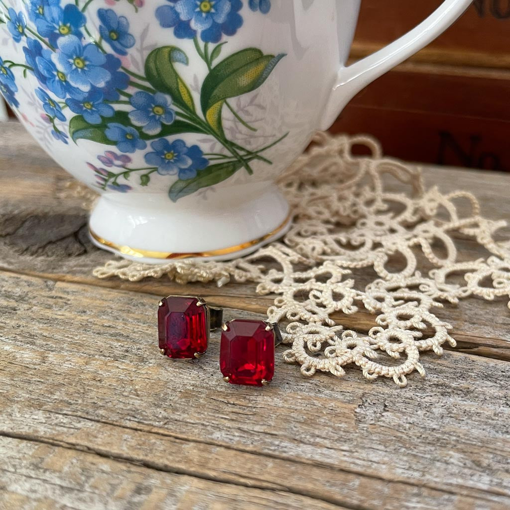 Vintage Glass Post Earrings - Ruby Red